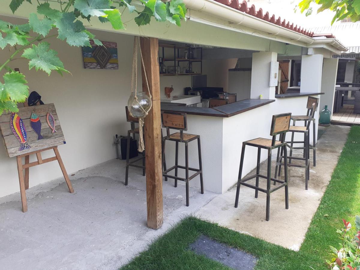 Chez Jeanfi Panzió Fronsac  Kültér fotó