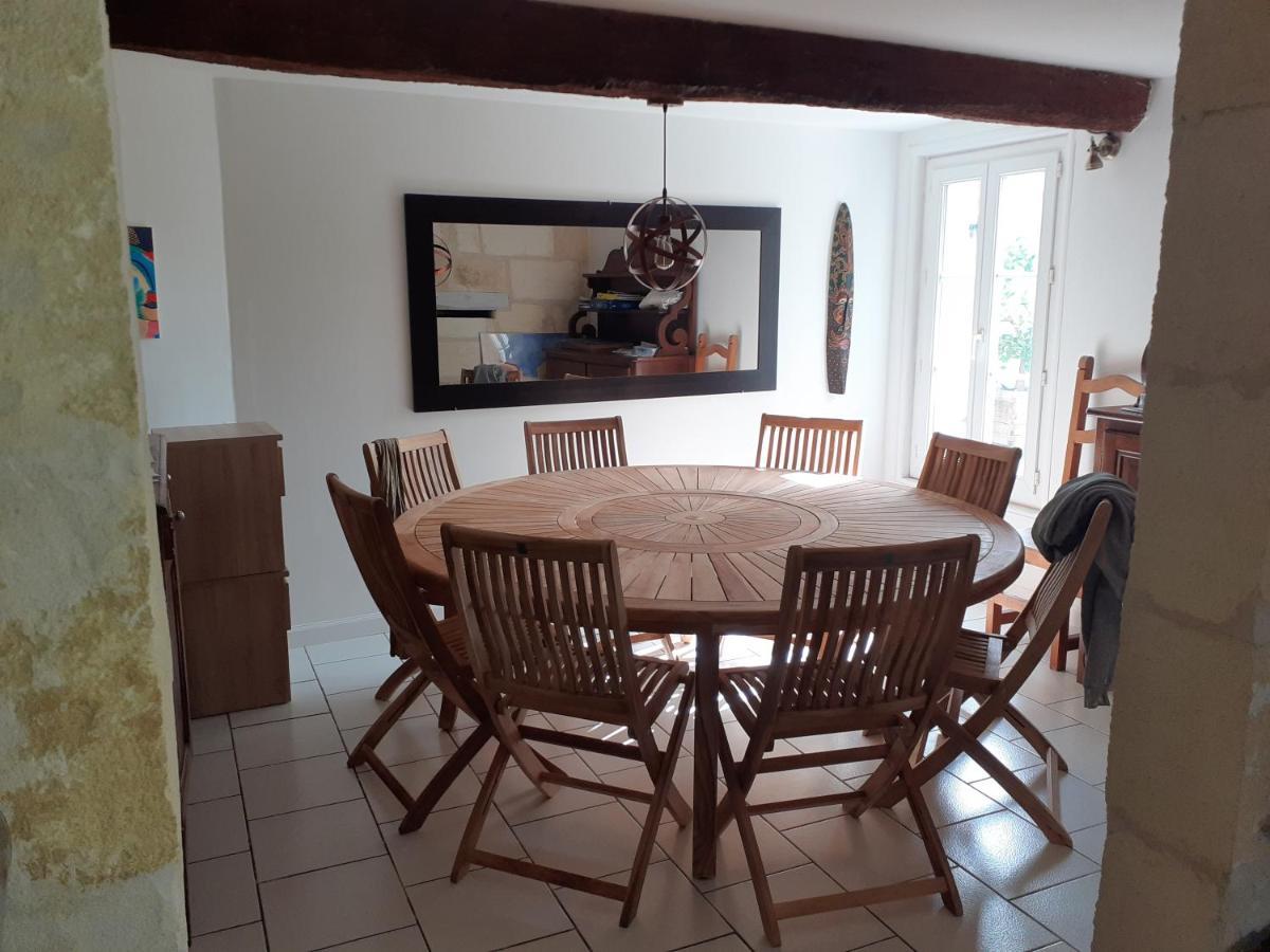 Chez Jeanfi Panzió Fronsac  Kültér fotó