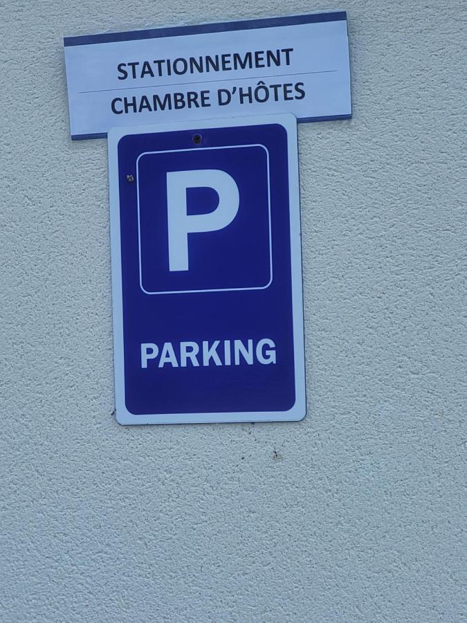 Chez Jeanfi Panzió Fronsac  Kültér fotó